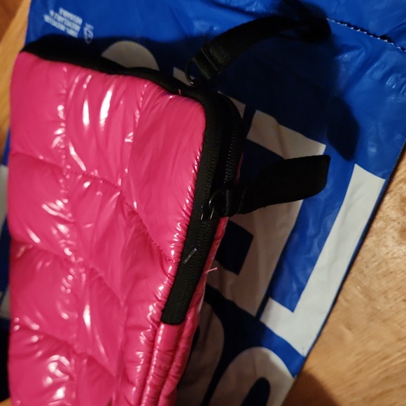 🔮3/$30 UO 16" Laptop Sleeve - Picture 5 of 5